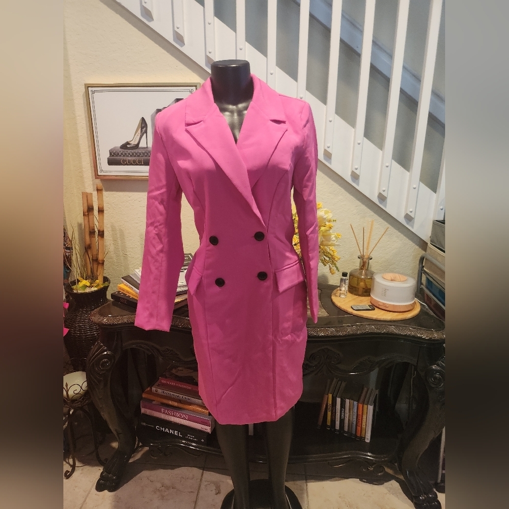 Oyrosy blazer dress size S NEW
